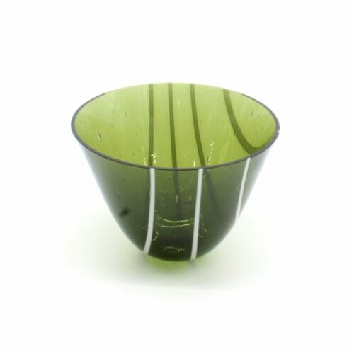 Bettina Vahle - Glasskål udført i grønlig og hvidlig farve